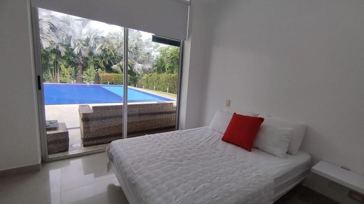 Amplio Y Cómodo Apto 6 A Max 12 Personas Con Piscina Privada En Laguna Club * Cartagena
