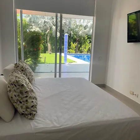 Amplio Y Comodo Apto 6 A Max 12 Personas Con Piscina Privada En Laguna Club